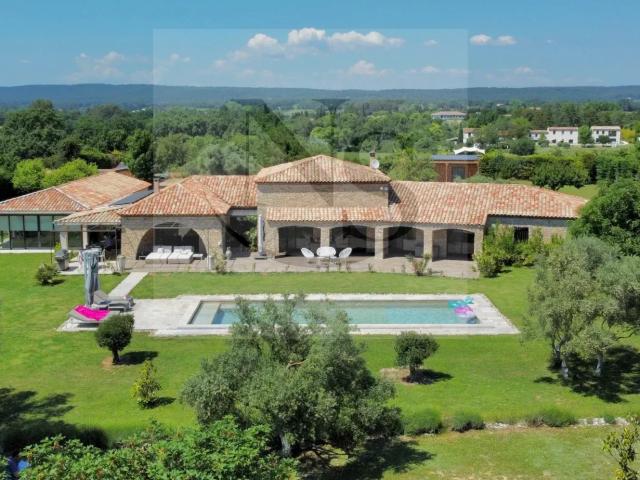 Villa vente à Aix-en-Provence, Aix-en-provence