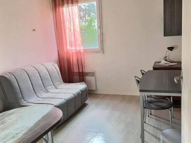 Studio location à Pont de l'Arc, Aix-en-Provence