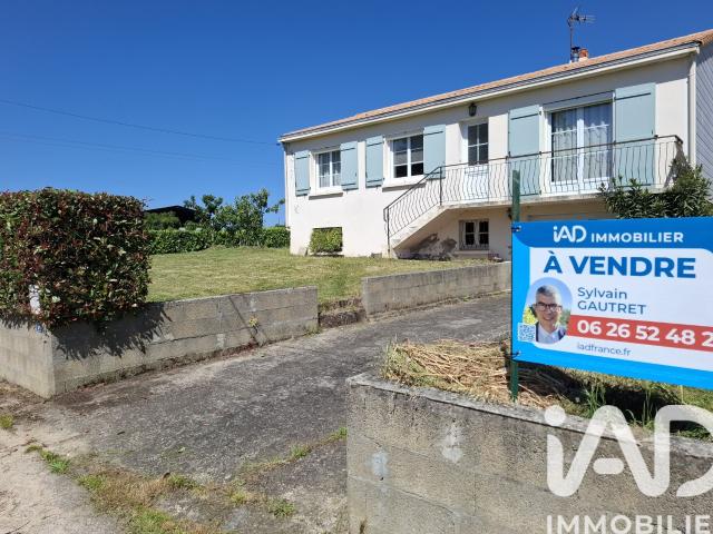 Maison vente à La Roche-sur-Yon, Aizenay
