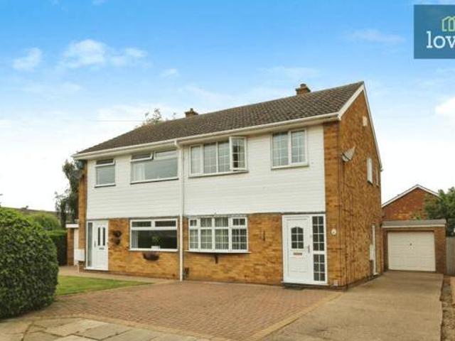House for sale in Grimsby, North East Lincolnshire