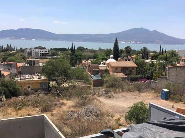 Ajijic Rancho del Oro. Hermosa residencia nueva!