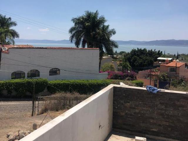 Ajijic Rancho del Oro. Hermosa residencia nueva!