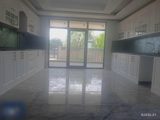Konya Merkez içerisinde satılık Villa