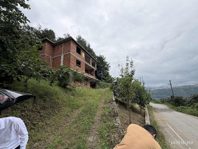 Akçaabat, Trabzon içerisinde satılık Arsa