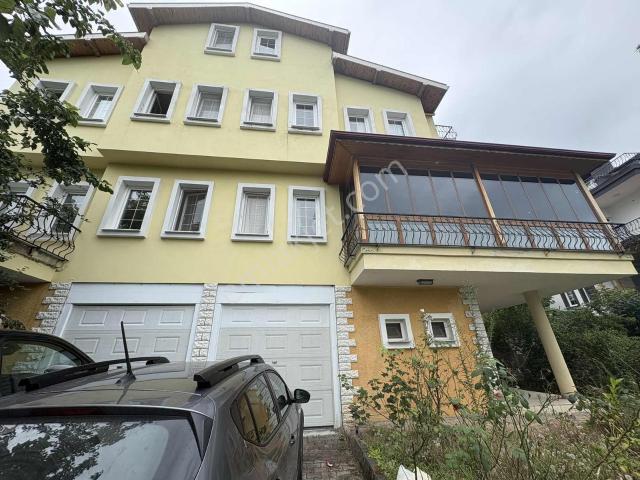 Yıldızlı Mahallesi, Akçaabat içerisinde satılık Villa