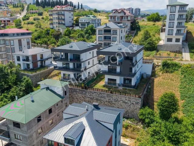 Akçaabat, Trabzon içerisinde satılık Villa