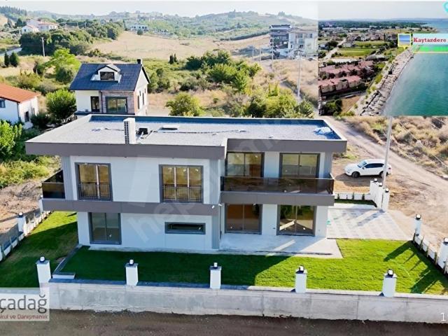 Tokmak, Altınova içerisinde satılık Villa