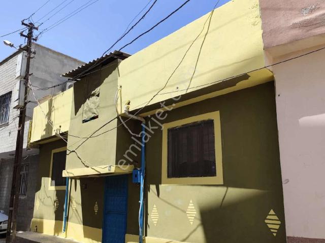 Akçakale içerisinde satılık Villa