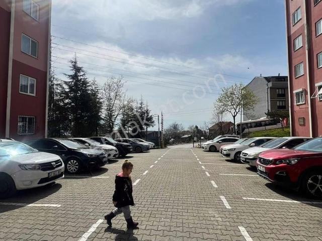 İzmit, Kocaeli içerisinde kiralık mülk