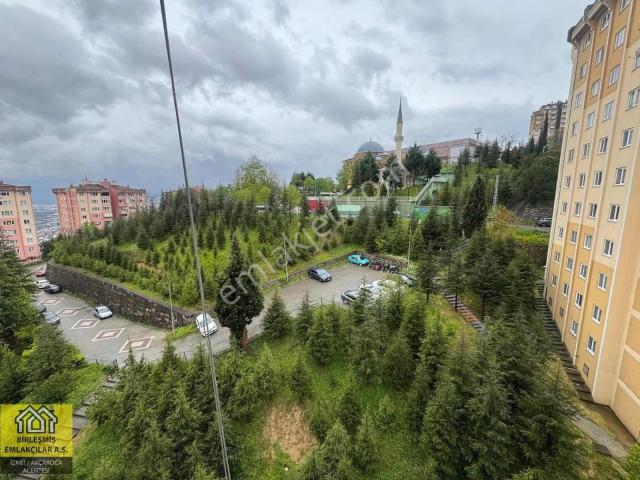 İzmit, Kocaeli içerisinde satılık mülk