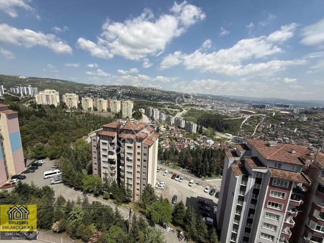İzmit, Kocaeli içerisinde kiralık mülk