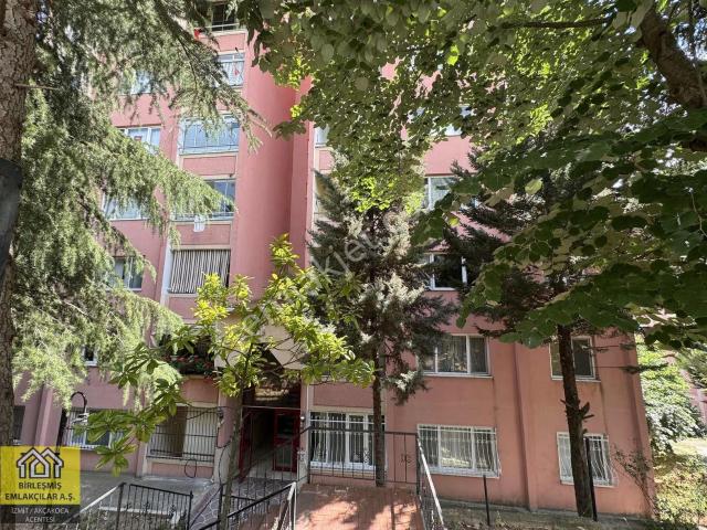 İzmit, Kocaeli içerisinde satılık mülk