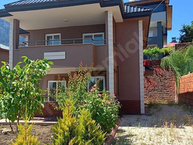 Pozanti, Adana içerisinde satılık Villa
