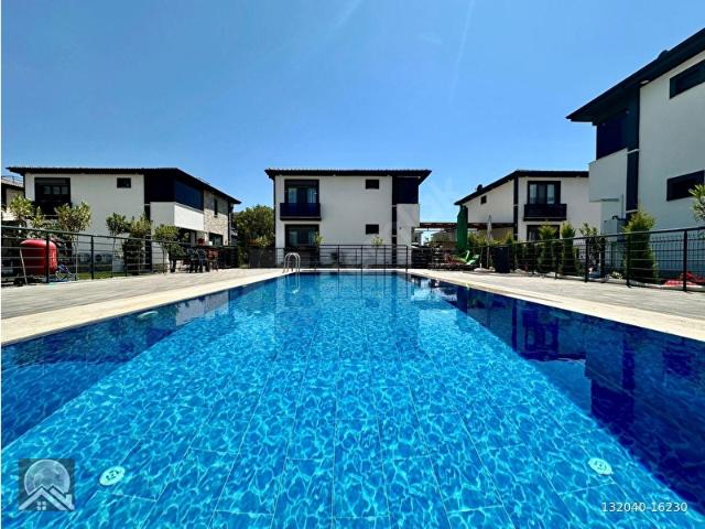 Edremit, Balikesir içerisinde satılık Villa