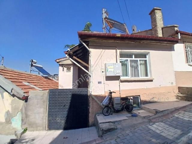 Yıldırım Bayezid Mahallesi, Akşehir içerisinde satılık Villa