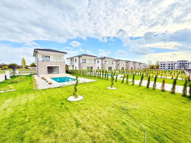 Edremit, Balikesir içerisinde satılık Villa