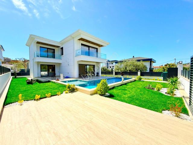 Edremit, Balikesir içerisinde satılık Villa