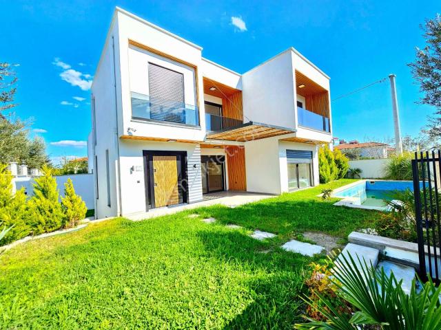 Edremit, Balikesir içerisinde satılık Villa