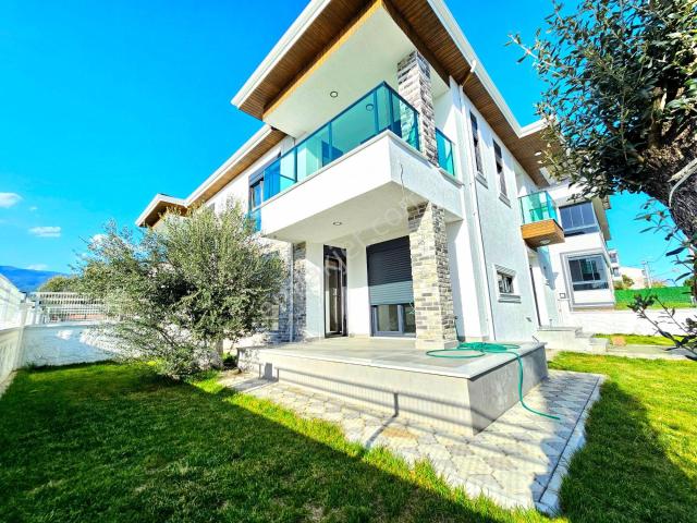 Edremit, Balikesir içerisinde satılık Villa