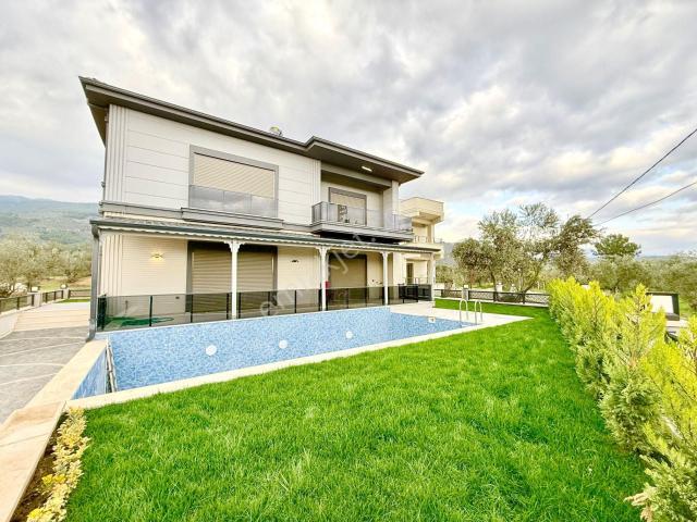 Edremit, Balikesir içerisinde satılık Villa