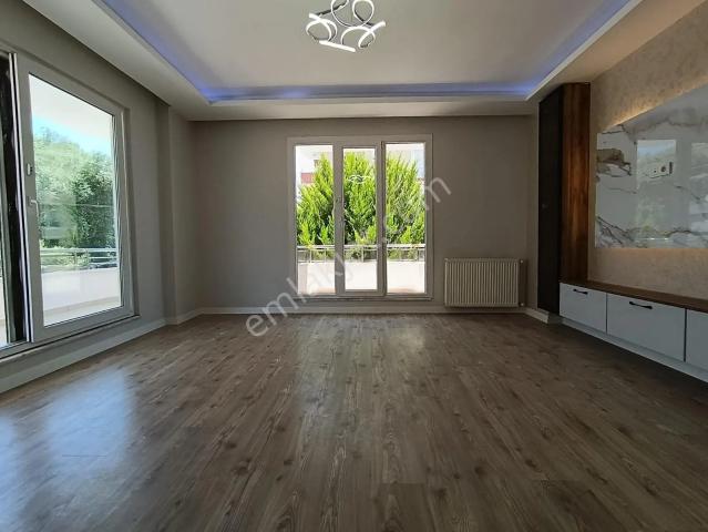 Edremit, Balikesir içerisinde satılık mülk