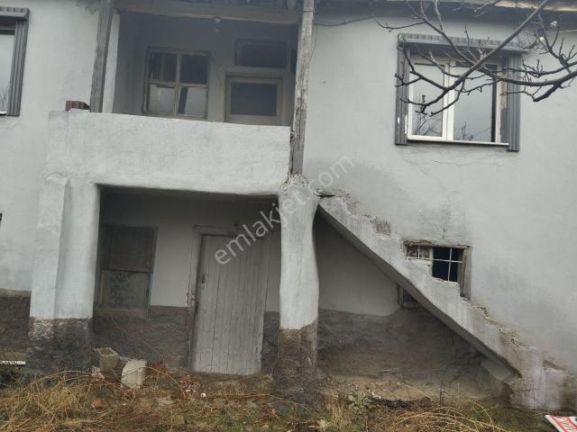 Tipi, Akşehir içerisinde satılık Villa