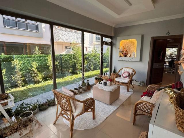 Gazi, Akşehir içerisinde satılık Villa
