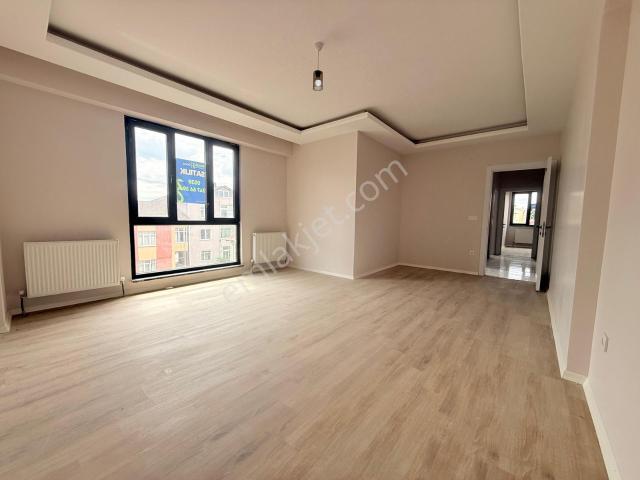 Sultanbeyli, İstanbul içerisinde satılık mülk