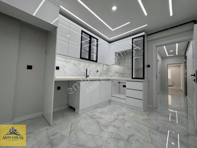 Buca, İzmir içerisinde satılık mülk