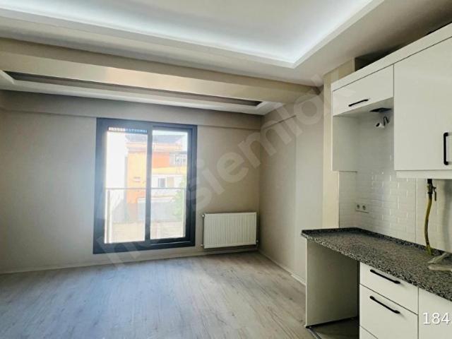 Buca, İzmir içerisinde satılık mülk