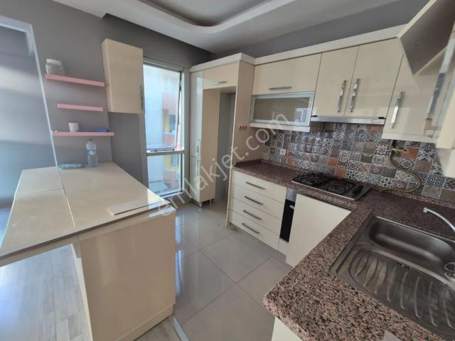 Buca, İzmir içerisinde kiralık mülk