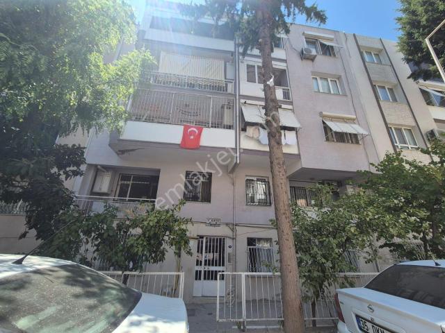 Buca, İzmir içerisinde satılık mülk