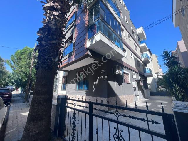 Buca, İzmir içerisinde kiralık mülk