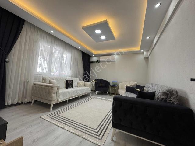 Buca, İzmir içerisinde satılık mülk