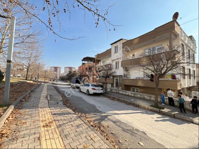 Şehitkamil, Gaziantep içerisinde satılık mülk