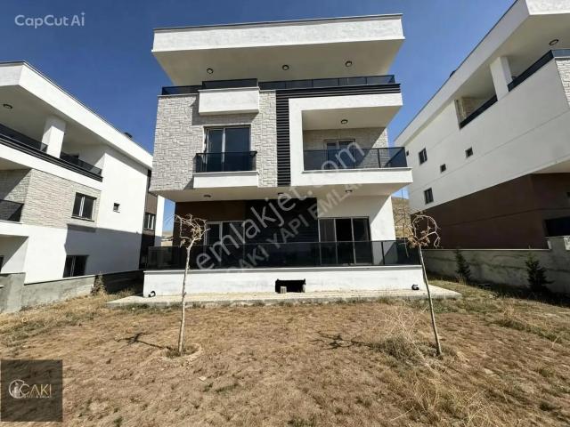 Edremit, Van içerisinde satılık Villa