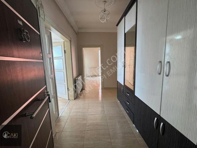 Van içerisinde kiralık mülk