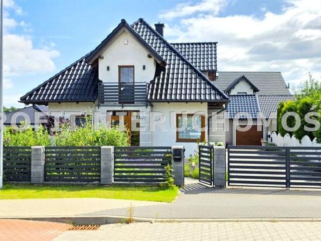 Dom na sprzedaż w Cewice, Pomorskie