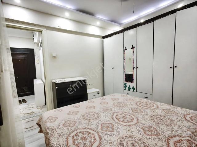 Karabağlar, İzmir içerisinde satılık mülk