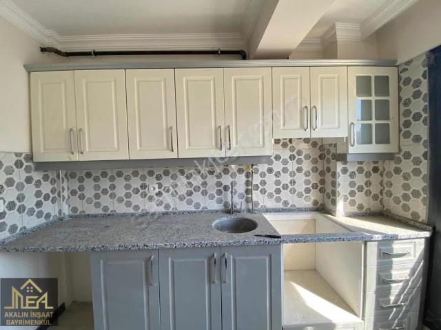Karabağlar, İzmir içerisinde satılık mülk