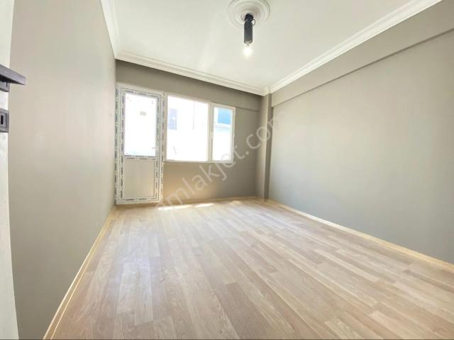 Karabağlar, İzmir içerisinde satılık mülk