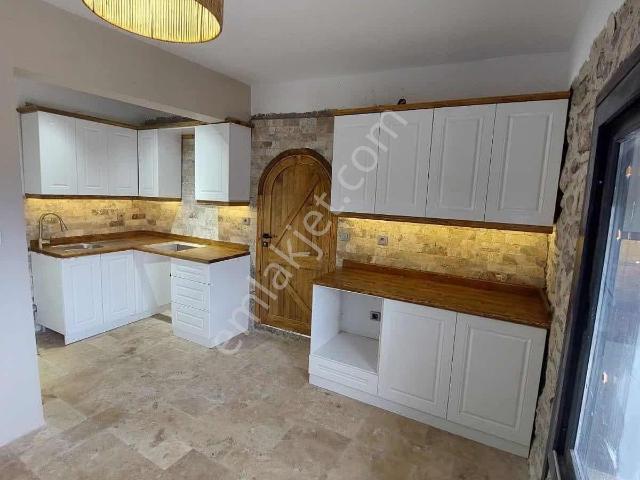 Karaburun, İzmir içerisinde satılık Villa
