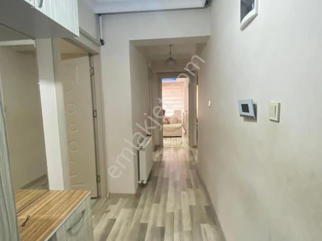 Karabağlar, İzmir içerisinde kiralık mülk