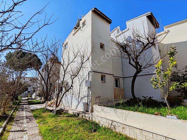 Seferihisar, İzmir içerisinde satılık Villa
