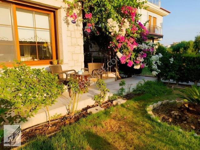 Tepecik Mahallesi, Seferihisar içerisinde satılık Villa
