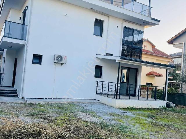 Akarca Mahallesi, Fethiye içerisinde kiralık mülk