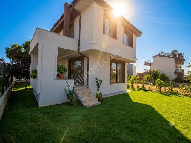 Seferihisar, İzmir içerisinde satılık Villa