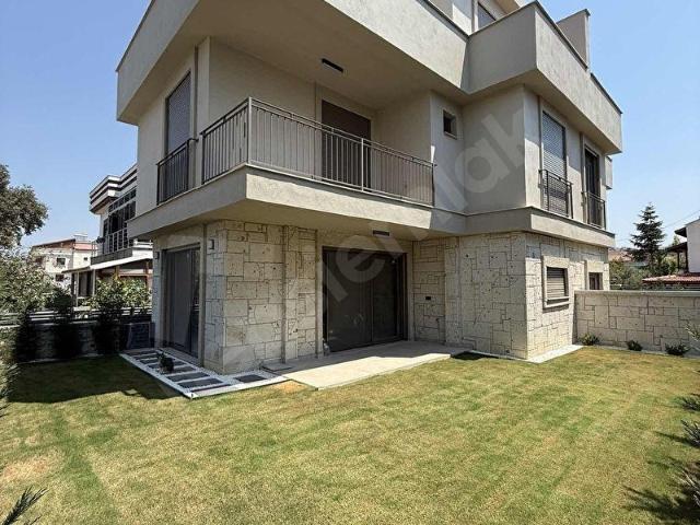 Seferihisar, İzmir içerisinde satılık Villa