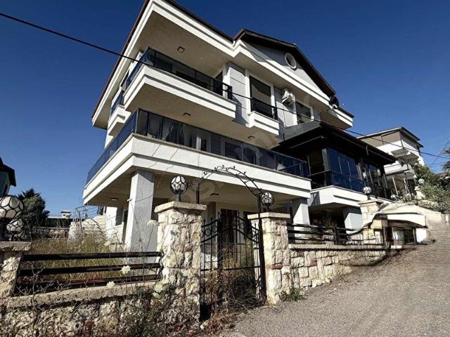 Seferihisar, İzmir içerisinde satılık Villa