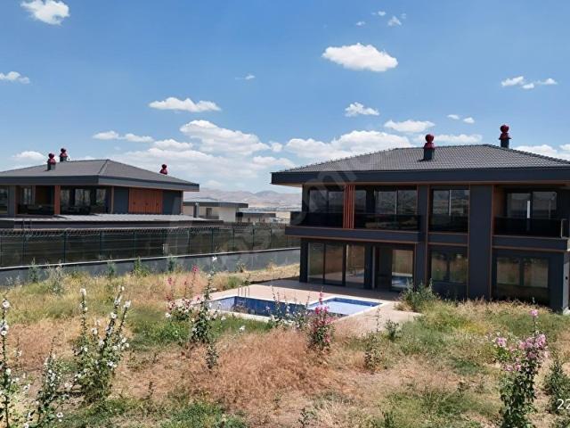 Gölbaşi, Ankara içerisinde satılık Villa